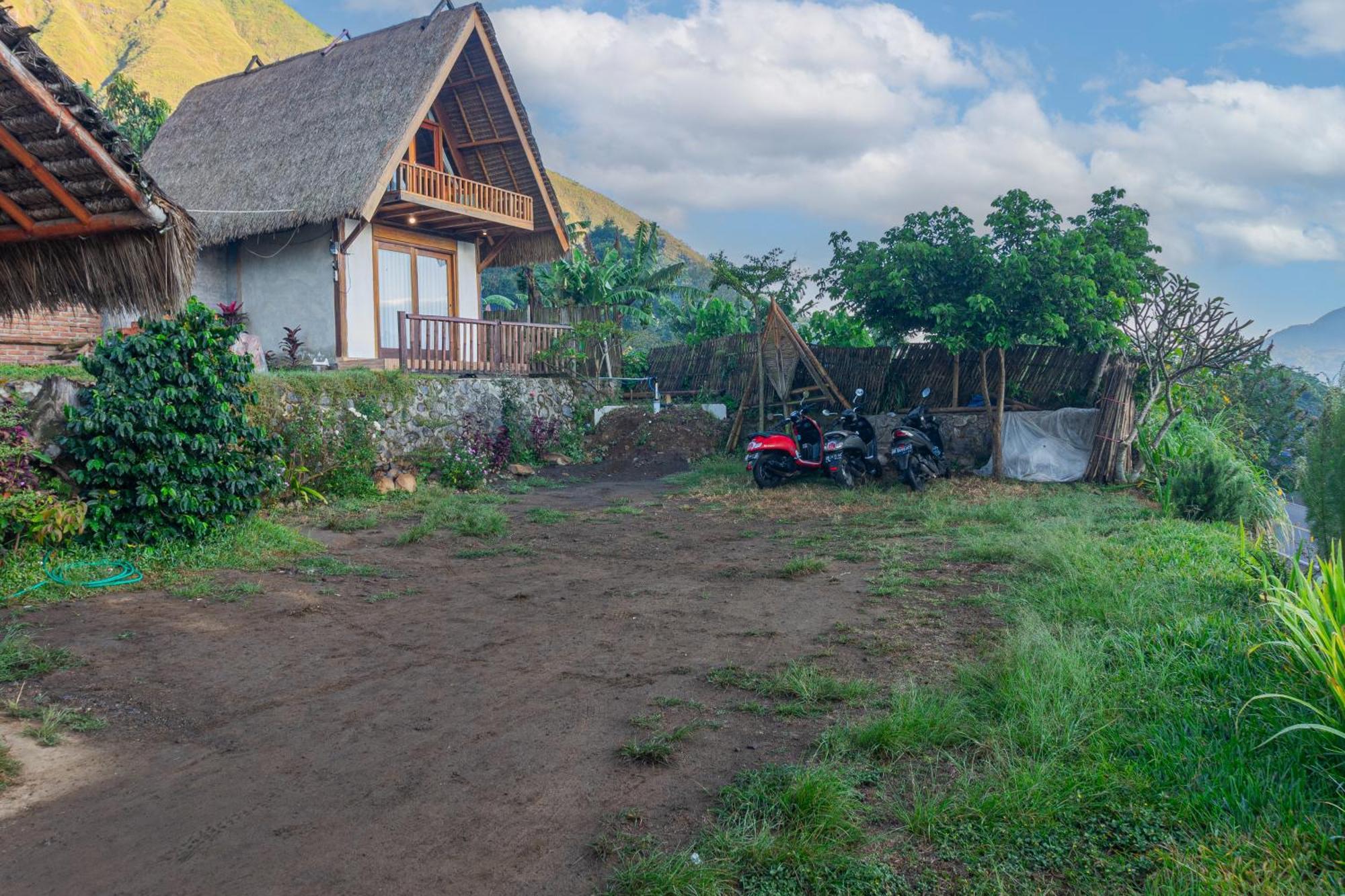 Bale Aur Sembalun Hotel Sembalunlawang Exterior photo